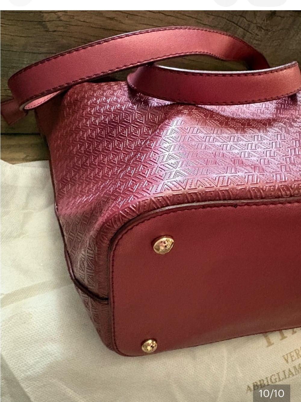 Vintage Versace 19V69 Italia Wine Red Tote with Gold Accents - Picture 10 of 10